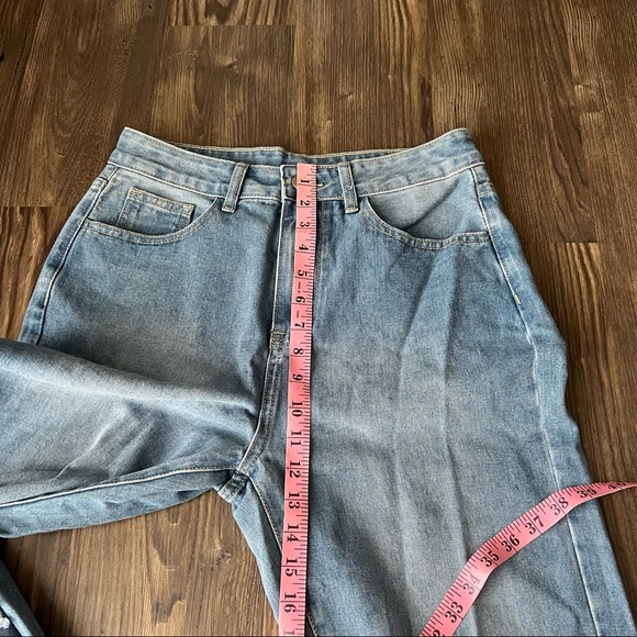 SHEIN Distressed Boyfriend High Waist Style Ripped Jeans - Picture 12 of 15